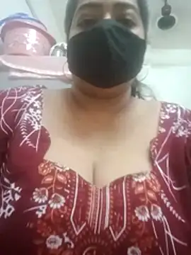 Snapshot of zeepe19 chatting on March 31, 2026, 9:55 am zeepe19 online show from March 31, 2026, 9:55 am