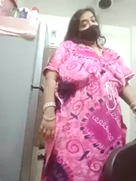 Snapshot of zeepe19 chatting on April 5, 2026, 8:37 pm zeepe19 online show from April 5, 2026, 8:37 pm