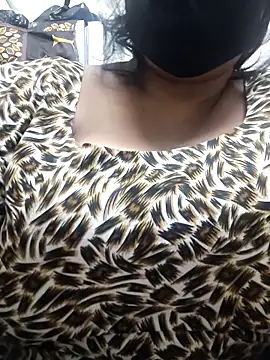 zeepe19 online show from December 13, 2025, 8:26 pm