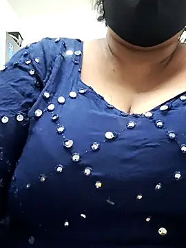 zeepe19 online show from November 13, 2025, 10:52 am