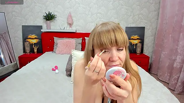 KattyPeachX online show from September 15, 2025, 1:28 am