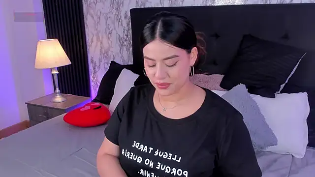 Miamontoya online show from June 27, 2026, 12:33 pm