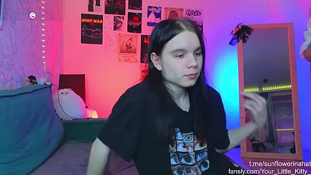 812sunflowerinahat online show from January 31, 2025, 6:57 pm