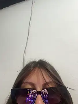 Snapshot of Victoria_starr chatting on November 8, 2025, 2:26 am Victoria starr online show from November 8, 2025, 2:26 am