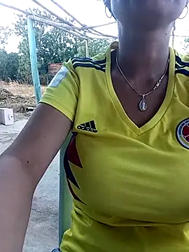 Snapshot of luna_hell chatting on May 31, 2026, 10:32 pm luna hell online show from May 31, 2026, 10:32 pm
