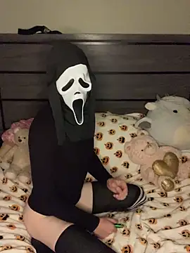 YourFavTwinkie online show from October 15, 2025, 5:39 am