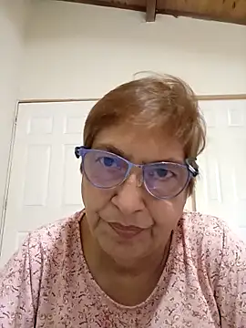 Snapshot of florecita69 chatting on December 17, 2025, 1:49 pm florecita69 online show from December 17, 2025, 1:49 pm