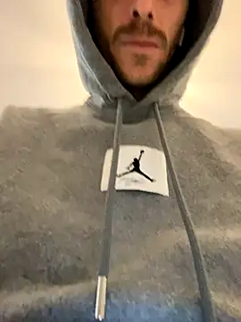 dann1111 online show from October 19, 2025, 9:45 am