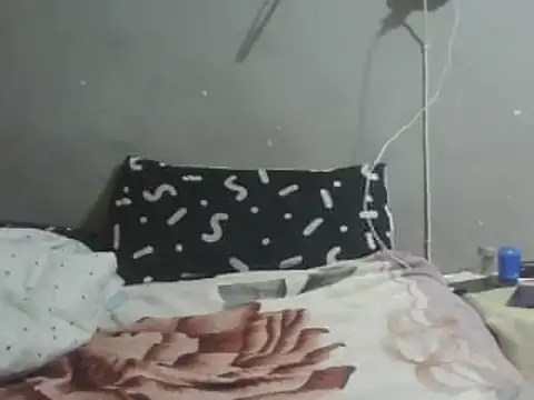 Snapshot of BIGBLACKCOOCK24- chatting on December 21, 2024, 3:09 pm BIGBLACKCOOCK24- online show from December 21, 2024, 3:09 pm