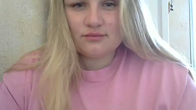 Snapshot of Honeydew-Waves chatting on May 4, 2026, 6:38 am Honeydew-Waves online show from May 4, 2026, 6:38 am