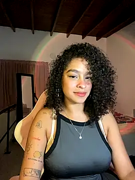 Snapshot of Arteatenea__ chatting on September 28, 2025, 1:45 am Arteatenea online show from September 28, 2025, 1:45 am