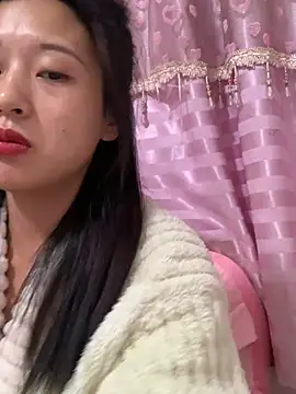 Xiaoli6688 online show from December 21, 2024, 3:31 pm