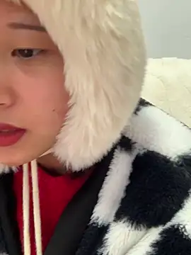 Xiaoli6688 online show from December 19, 2024, 9:40 am