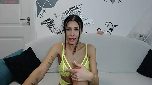 Snapshot of -jennyX0 chatting on February 6, 2025, 6:24 pm -jennyX0 online show from February 6, 2025, 6:24 pm