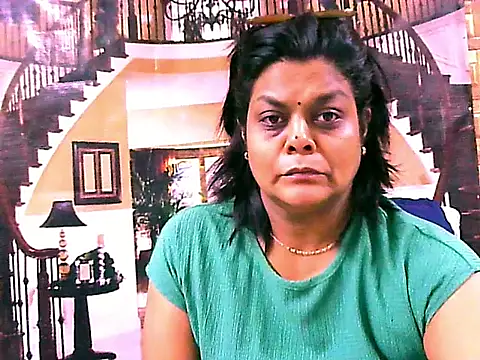 indianCherryPie online show from September 19, 2025, 5:44 am