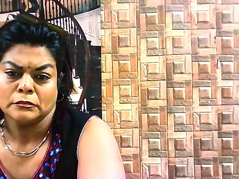 indianCherryPie online show from October 8, 2025, 5:42 am