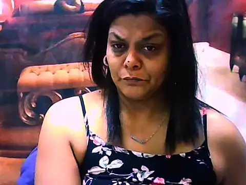 indianCherryPie online show from May 12, 2026, 5:59 am
