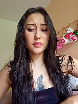 Snapshot of Selena_blake chatting on December 14, 2025, 8:03 pm Selena blake online show from December 14, 2025, 8:03 pm