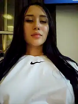 Snapshot of Selena_blake chatting on March 19, 2025, 1:54 am Selena blake online show from March 19, 2025, 1:54 am