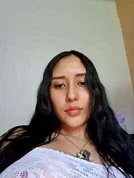 Snapshot of Selena_blake chatting on March 21, 2025, 10:39 pm Selena blake online show from March 21, 2025, 10:39 pm