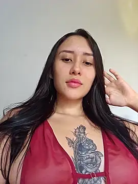 Snapshot of Selena_blake chatting on March 19, 2025, 12:12 pm Selena blake online show from March 19, 2025, 12:12 pm