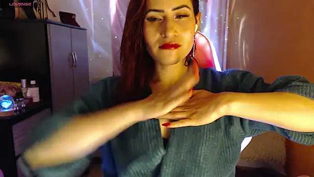 Snapshot of Electra_sx chatting on January 27, 2025, 5:48 pm Electra sx online show from January 27, 2025, 5:48 pm