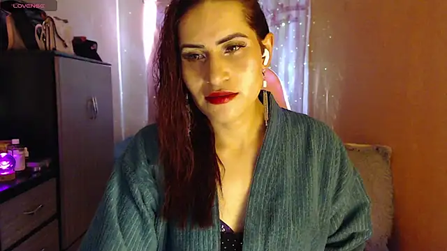 Snapshot of Electra_sx chatting on January 29, 2025, 6:39 pm Electra sx online show from January 29, 2025, 6:39 pm