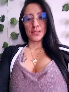 Snapshot of VALERY-03_ chatting on November 15, 2025, 12:09 pm VALERY-03 online show from November 15, 2025, 12:09 pm