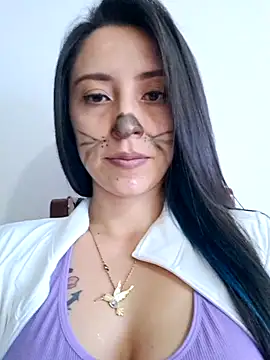 Snapshot of VALERY-03_ chatting on October 31, 2025, 12:24 pm VALERY-03 online show from October 31, 2025, 12:24 pm