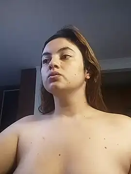 Snapshot of Nicolle_Jansen chatting on November 11, 2025, 2:34 pm Nicolle Jansen online show from November 11, 2025, 2:34 pm