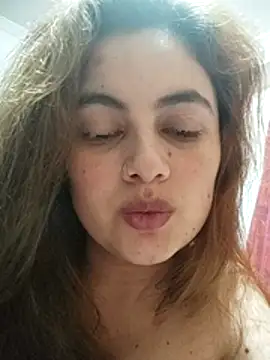 Snapshot of Nicolle_Jansen chatting on November 9, 2025, 5:11 am Nicolle Jansen online show from November 9, 2025, 5:11 am
