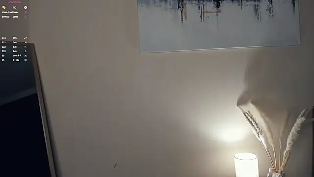 MaryJacksoon online show from November 24, 2025, 7:41 am