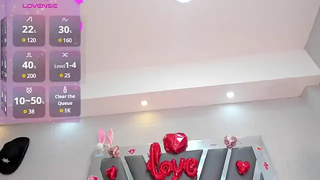 Snapshot of _Mia_Wallace chatting on February 14, 2025, 4:09 pm Mia Wallace online show from February 14, 2025, 4:09 pm