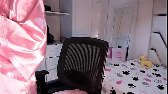 Snapshot of _Mia_Wallace chatting on December 27, 2024, 2:58 am Mia Wallace online show from December 27, 2024, 2:58 am