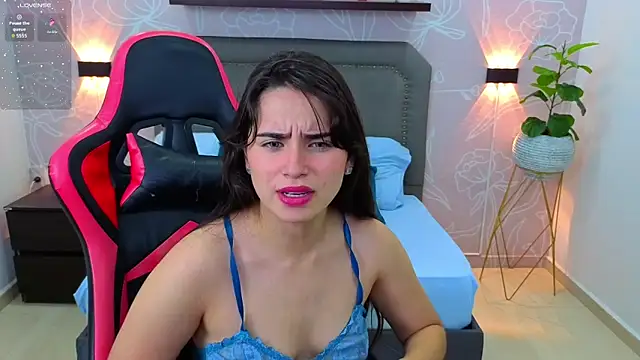 Snapshot of angelica_dymond chatting on September 12, 2025, 12:05 pm angelica dymond online show from September 12, 2025, 12:05 pm