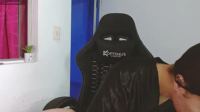 Snapshot of giuliana_andrade chatting on February 23, 2026, 11:38 pm giuliana andrade online show from February 23, 2026, 11:38 pm