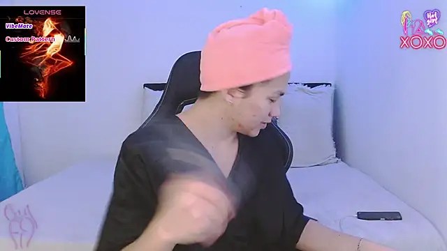 Snapshot of giuliana_andrade chatting on February 5, 2026, 12:06 am giuliana andrade online show from February 5, 2026, 12:06 am