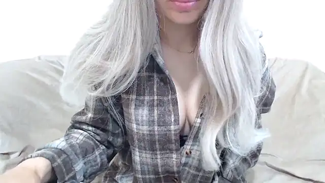 Snapshot of _kitty_Rose_ chatting on May 4, 2026, 2:48 am kitty Rose online show from May 4, 2026, 2:48 am
