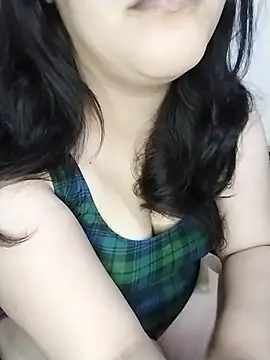 Snapshot of Tota_Khan chatting on December 2, 2025, 12:33 am Tota Khan online show from December 2, 2025, 12:33 am