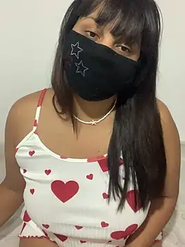 Snapshot of Jeroliee_viyana chatting on January 28, 2025, 3:15 am Jeroliee viyana online show from January 28, 2025, 3:15 am