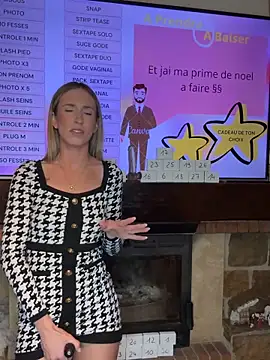 Snapshot of lola_tentatiion chatting on December 14, 2025, 8:03 pm lola tentatiion online show from December 14, 2025, 8:03 pm