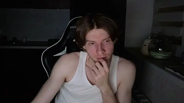 Snapshot of spaisenok chatting on December 4, 2025, 9:14 pm spaisenok online show from December 4, 2025, 9:14 pm