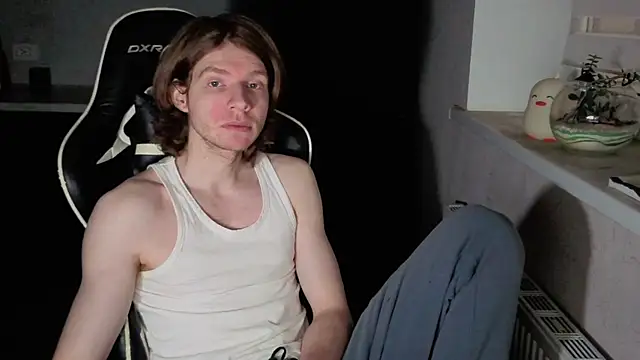 Snapshot of spaisenok chatting on December 3, 2025, 1:21 pm spaisenok online show from December 3, 2025, 1:21 pm