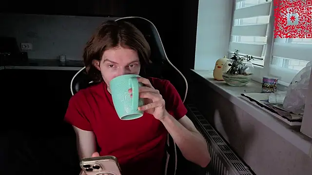 Snapshot of spaisenok chatting on November 27, 2025, 12:38 pm spaisenok online show from November 27, 2025, 12:38 pm