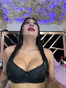 Snapshot of Brianna_Trans00 chatting on December 22, 2025, 7:14 pm Brianna Trans00 online show from December 22, 2025, 7:14 pm