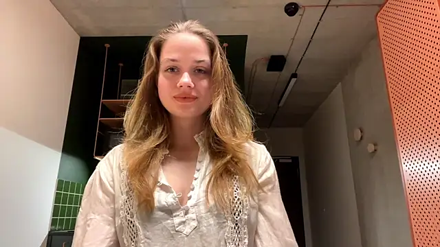 Celeste Glow online show from December 11, 2024, 12:12 am