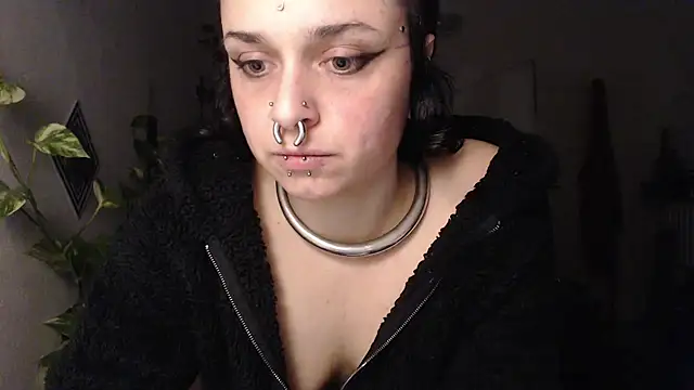 kinkyspirali online show from February 23, 2026, 9:26 pm