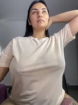 Lili-52 online show from March 20, 2025, 7:25 pm