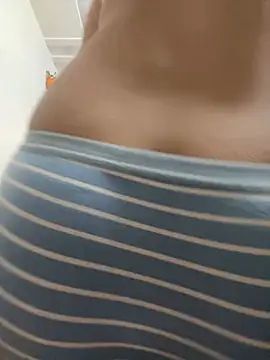 Snapshot of Pie066_ chatting on January 17, 2025, 10:33 am Pie066 online show from January 17, 2025, 10:33 am