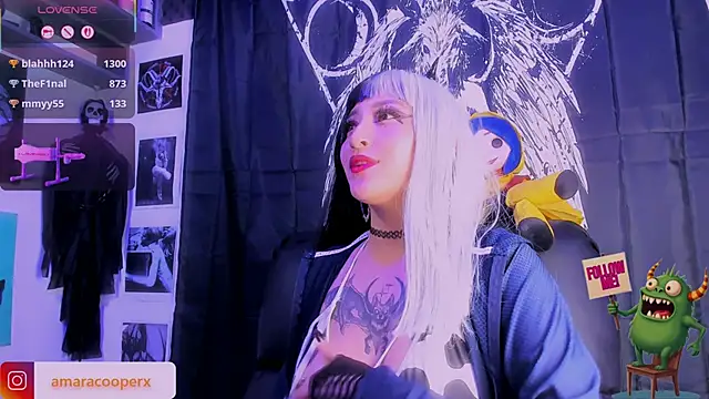 amaracooper  online show from March 7, 2025, 2:25 am